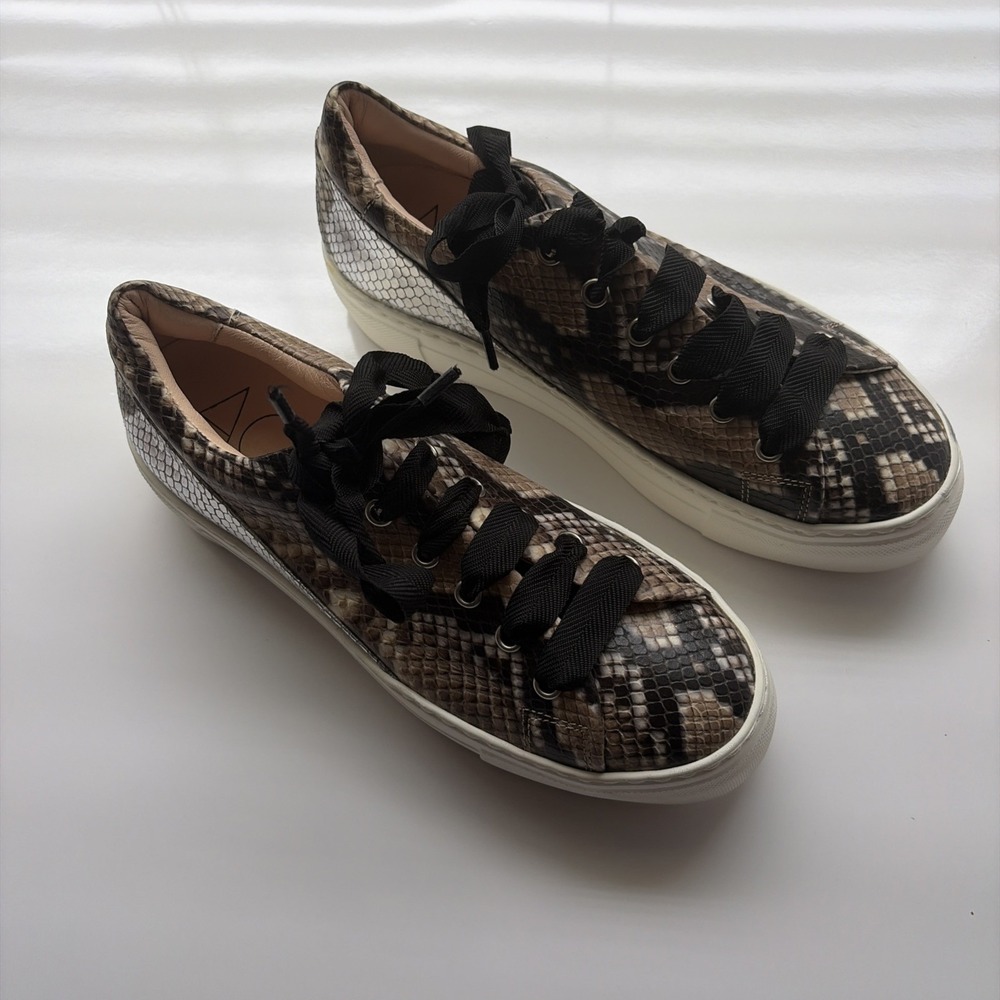 AGL  Womens Snakeskin Platform Sneakers Size EU 37 US 7